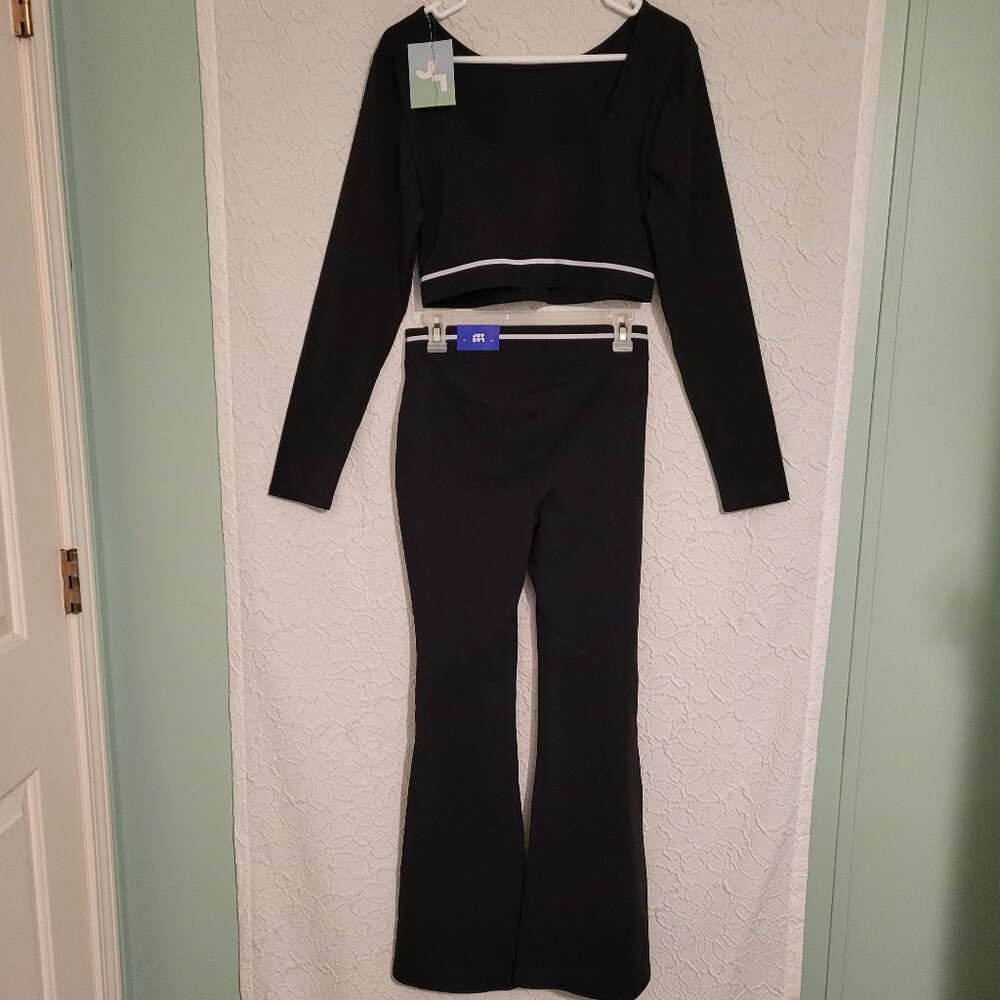 JoyLab Black Two-Piece Crop Top & Flared Pants with White Trim - Picture 2 of 12
